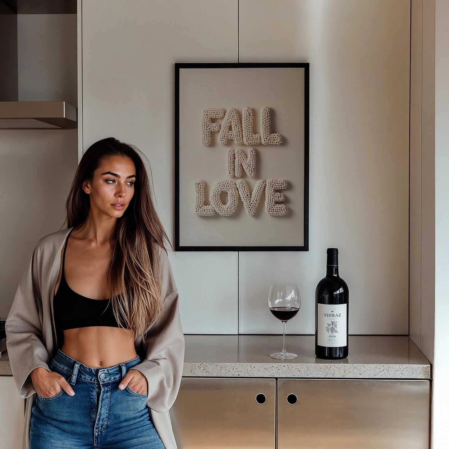 Fall in Love Tipografi Maximalist - Duvar Tablosu