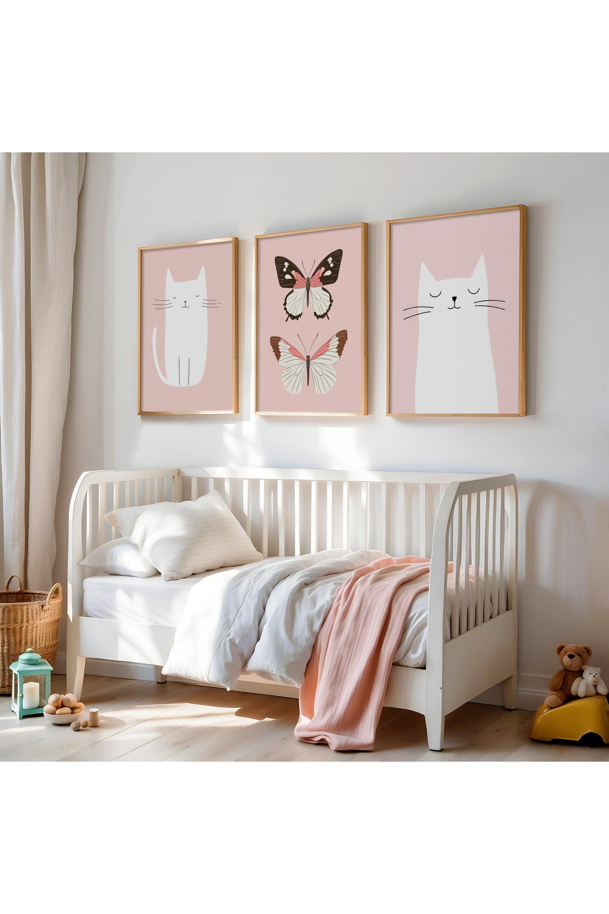 3'lü Kedi ve Kelebek Tasarımlı Doğal Ahşap Çerçeveli Çocuk Odası Tablo