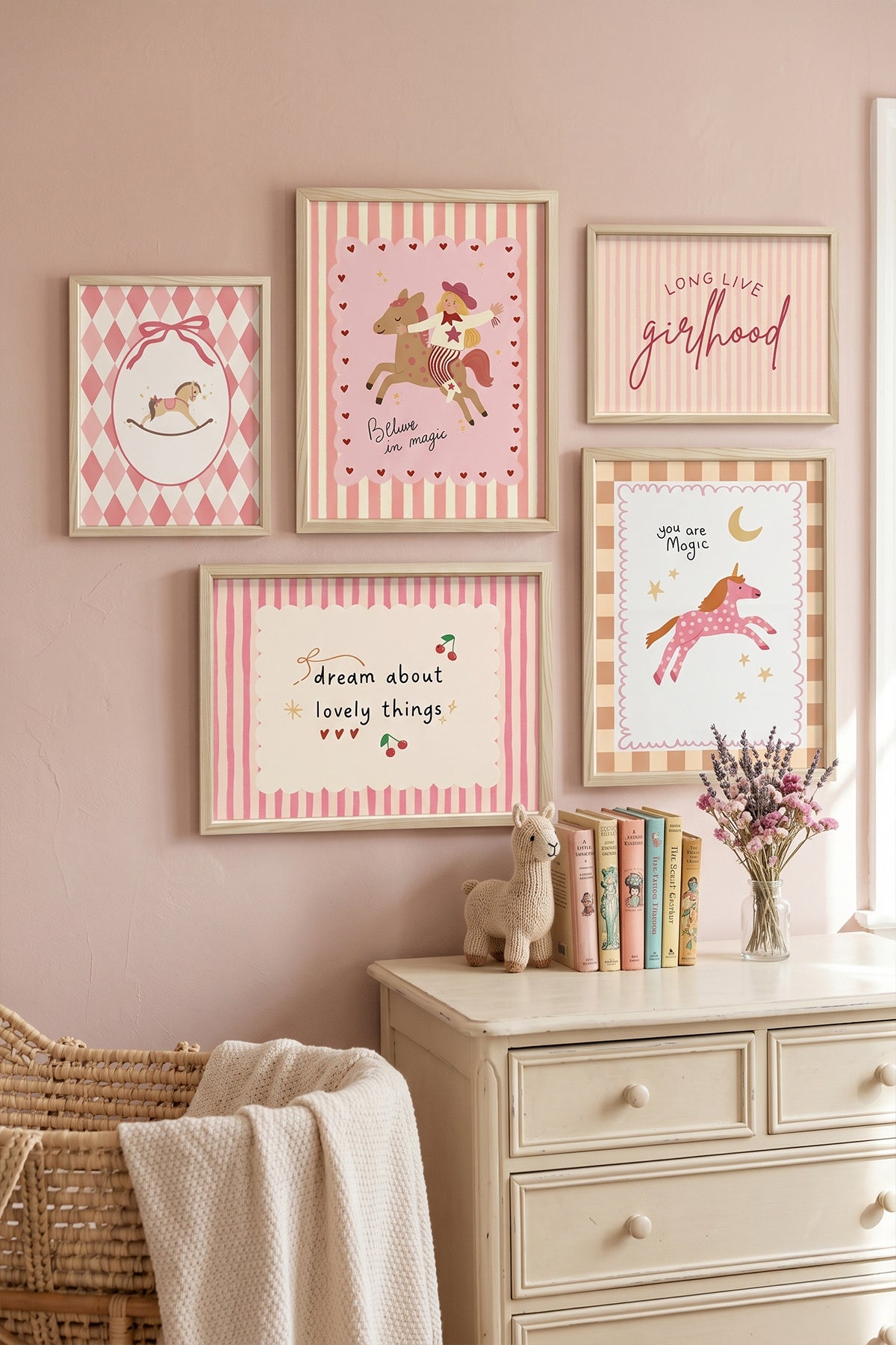 Pembe Kovboy Kız Ve Unicorn Kız Bebek Ve Çocuk Odası 5'li Çerçeveli Tablo Seti
