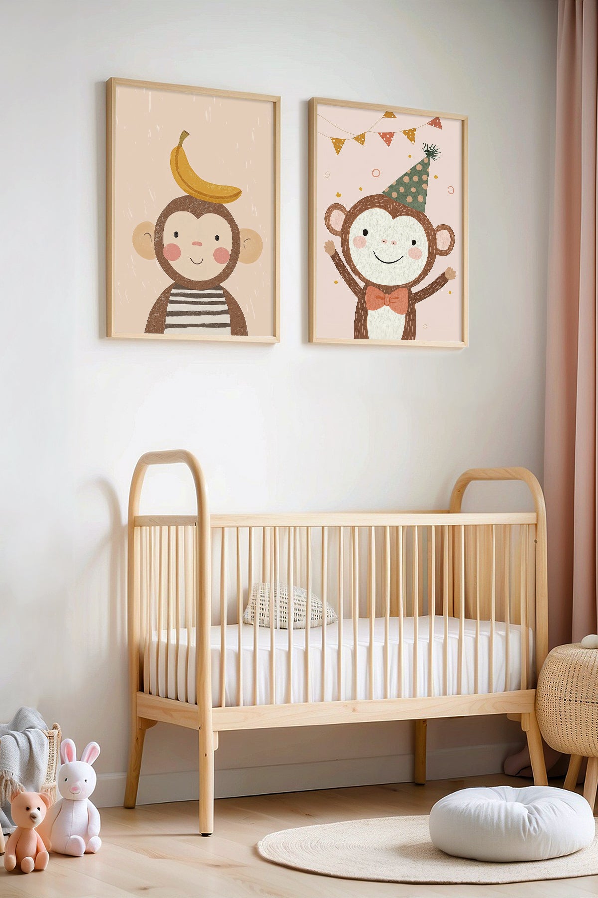 Doğum Günü Kutlayan Maymunlar Doğal Ahşap Çerçeveli Çocuk Odası ve Bebek Odası Tablosu