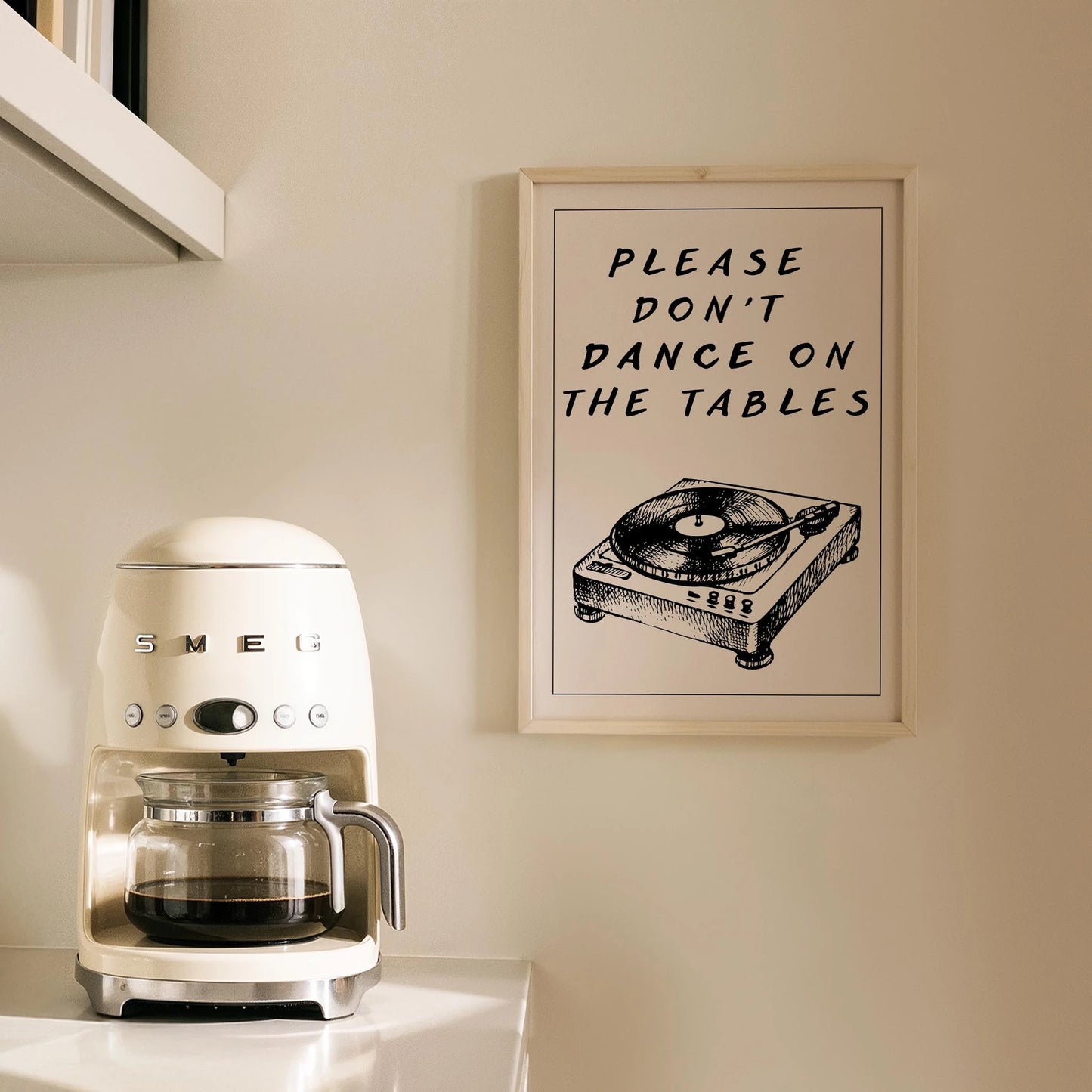Please Don't Dance on the Tables Tipografik Mutfak Duvar Tablosu